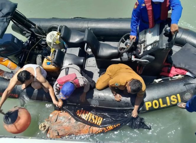 
					Heboh! Mayat Menjadi Tengkorak Ditemukan Nelayan di Kawasan Hutan Bakau Pulau Madu, Karimun